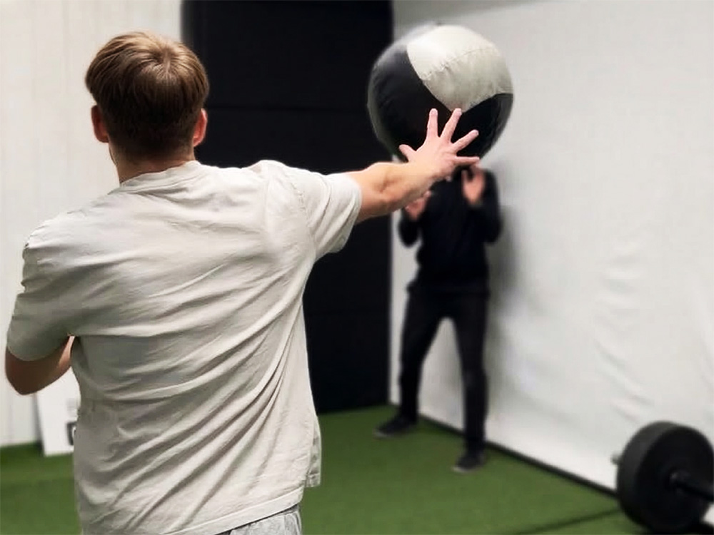 Golf fitness personal training with kettlebell